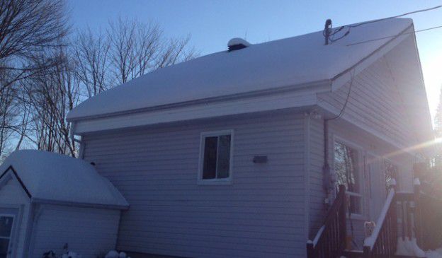 house-roof-snow