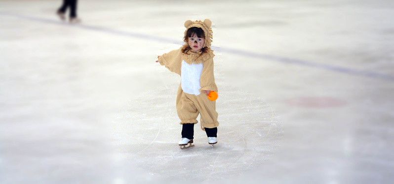 little-lion-skating-